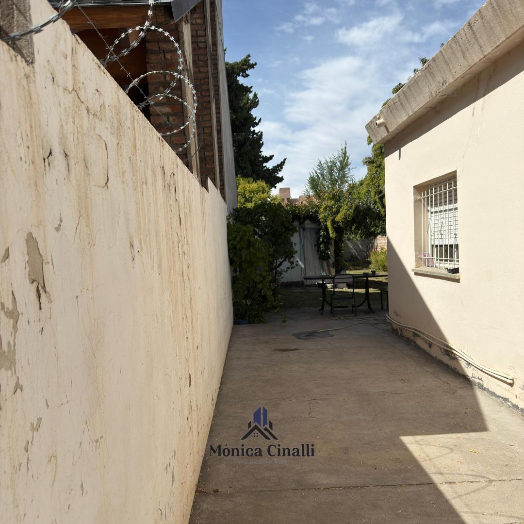 Casa en Villa Regina 1