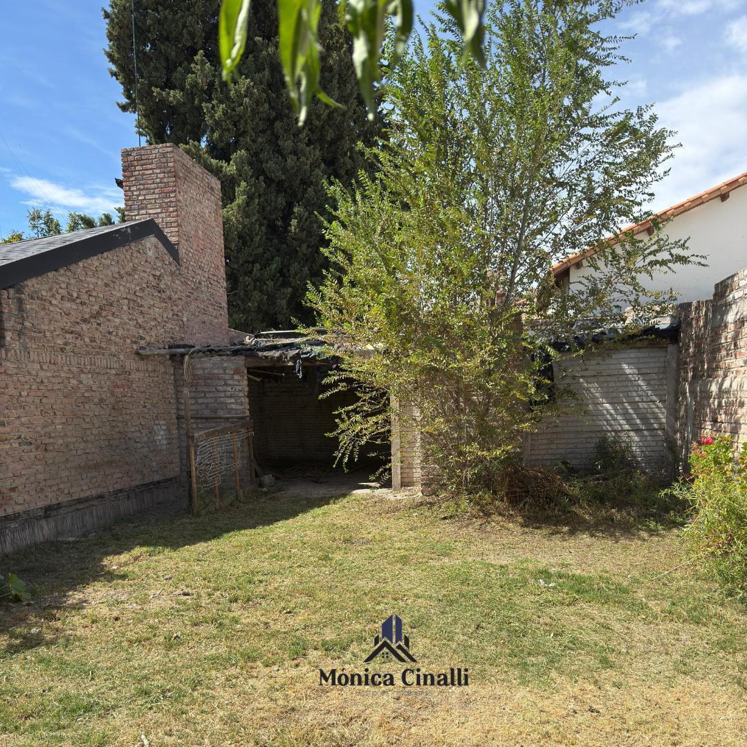 Casa en Villa Regina 2