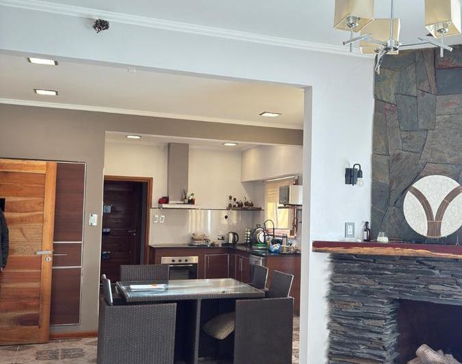 Casa en Villa Regina 5