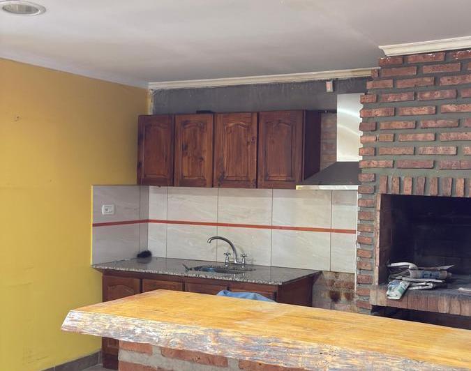 Casa en Villa Regina 4