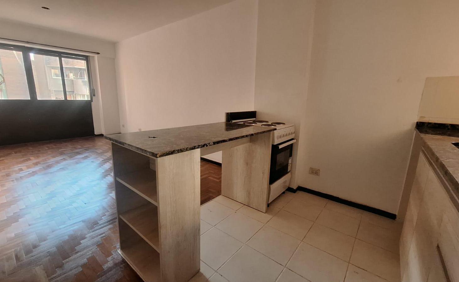 Foto de Alquiler Departamento 1 dormitorio sobre Cañada, imagen 2