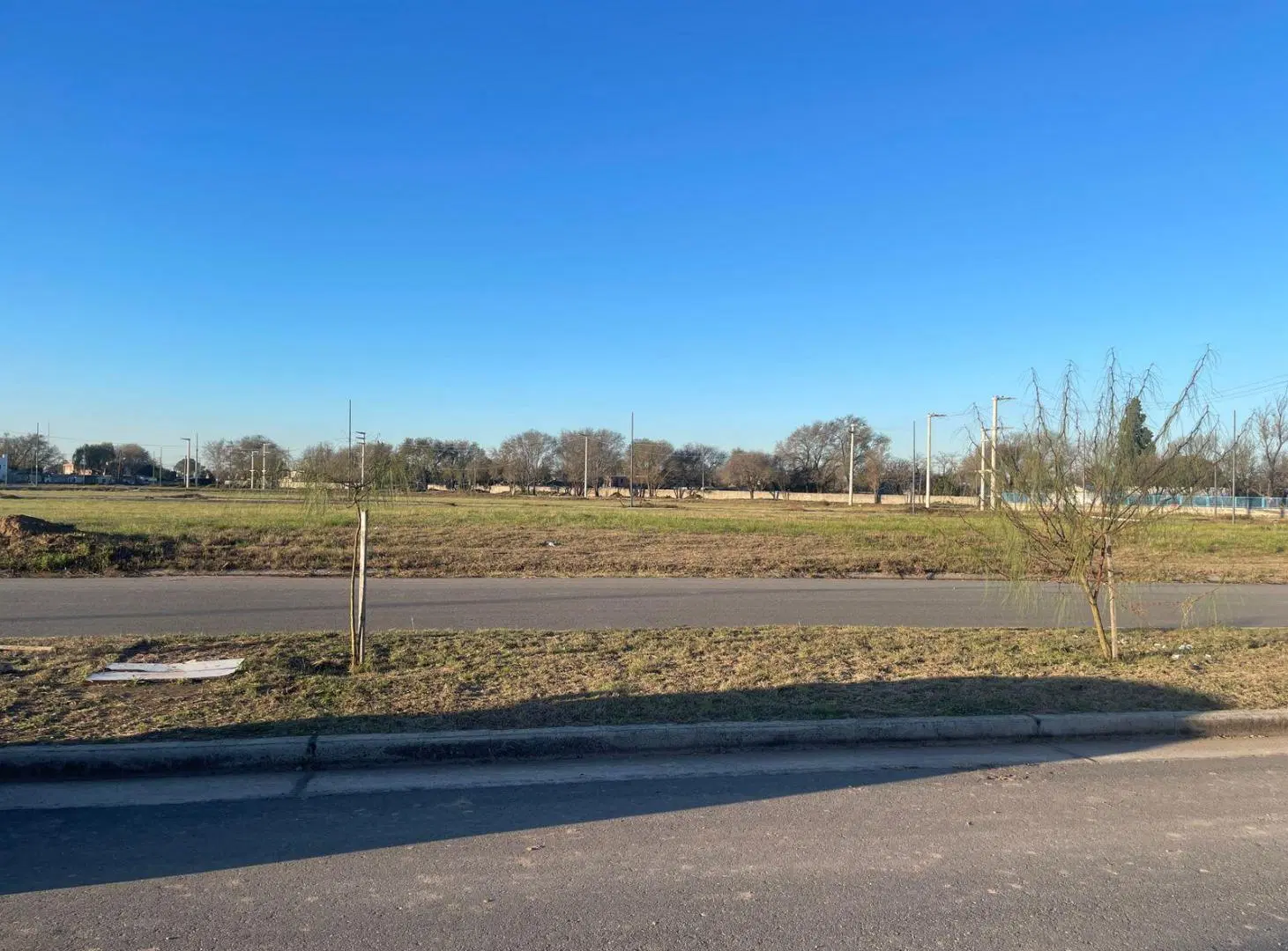 VENTA LOTE 255 M2 VALLE CERCANO. APTO DÚPLEX 4
