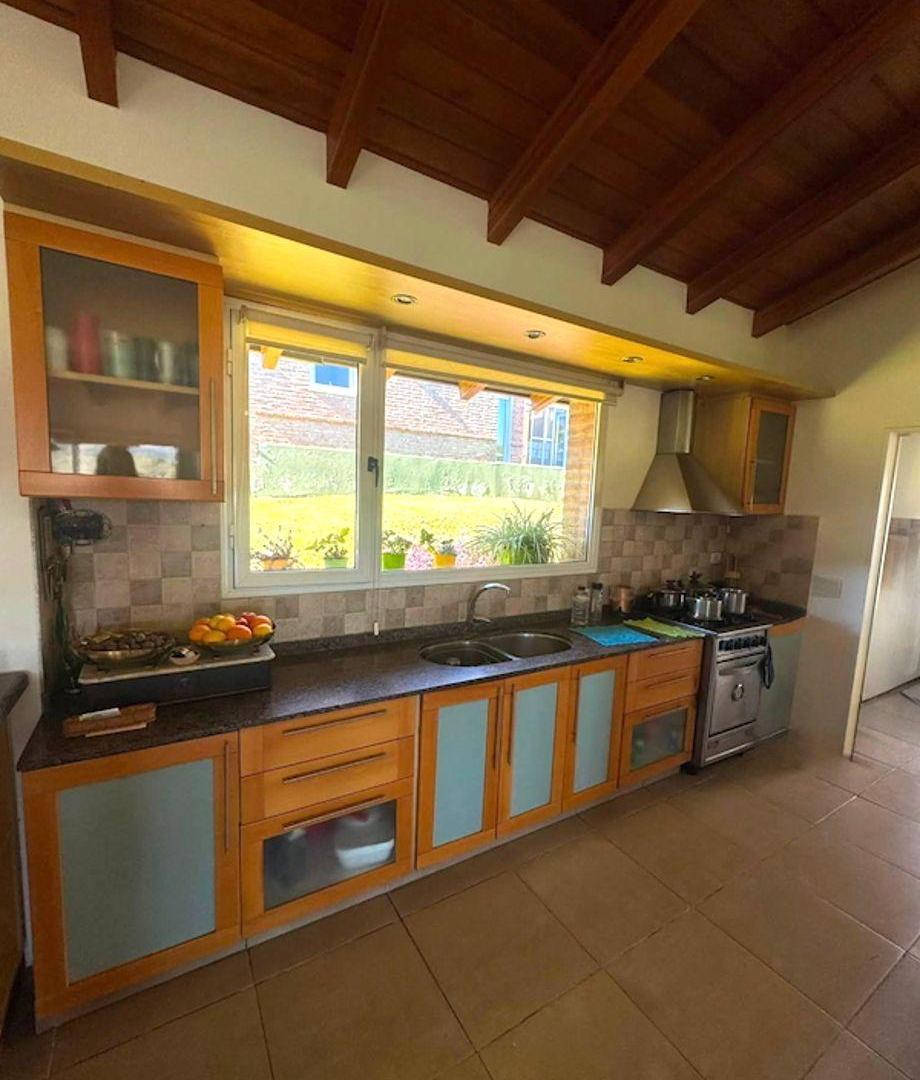Foto de CASA EN ALQUILER EN COUNTRY 4 HOJAS, MENDIOLAZA, imagen 4