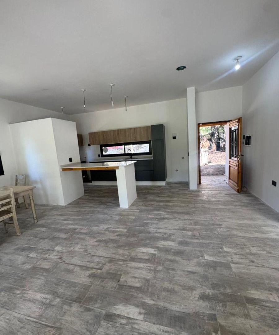 Foto de ¡A ESTRENAR! Hermosa Casa Moderna en Alquiler – Barrio Alto Alegre, imagen 5