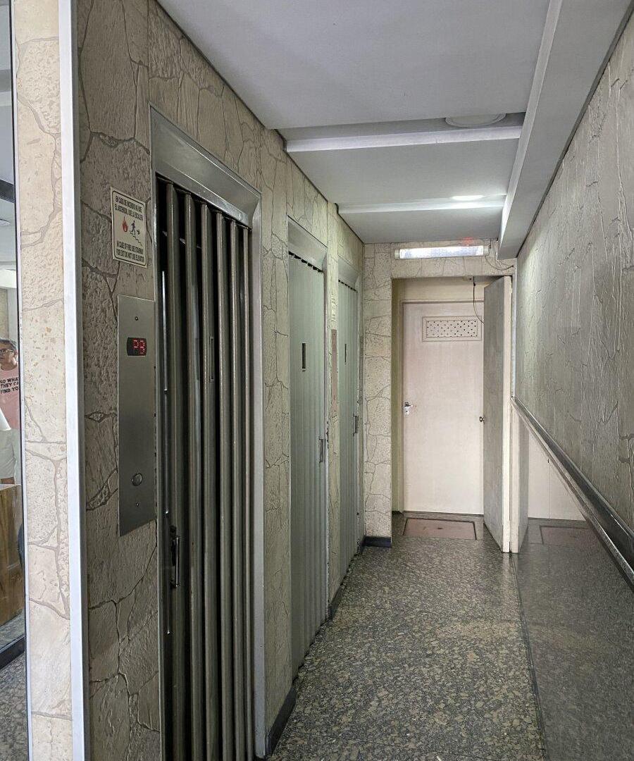 Foto de Venta de Departamento 3 ambientes zona avellaneda Centro, contrafrente, imagen 3