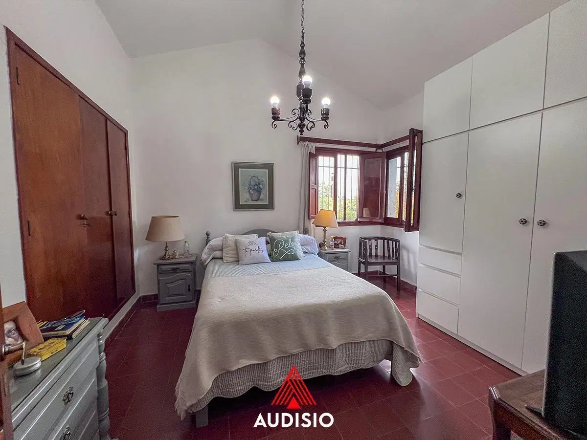 Casa en B° Valle Dorado - Villa Rumipal 2