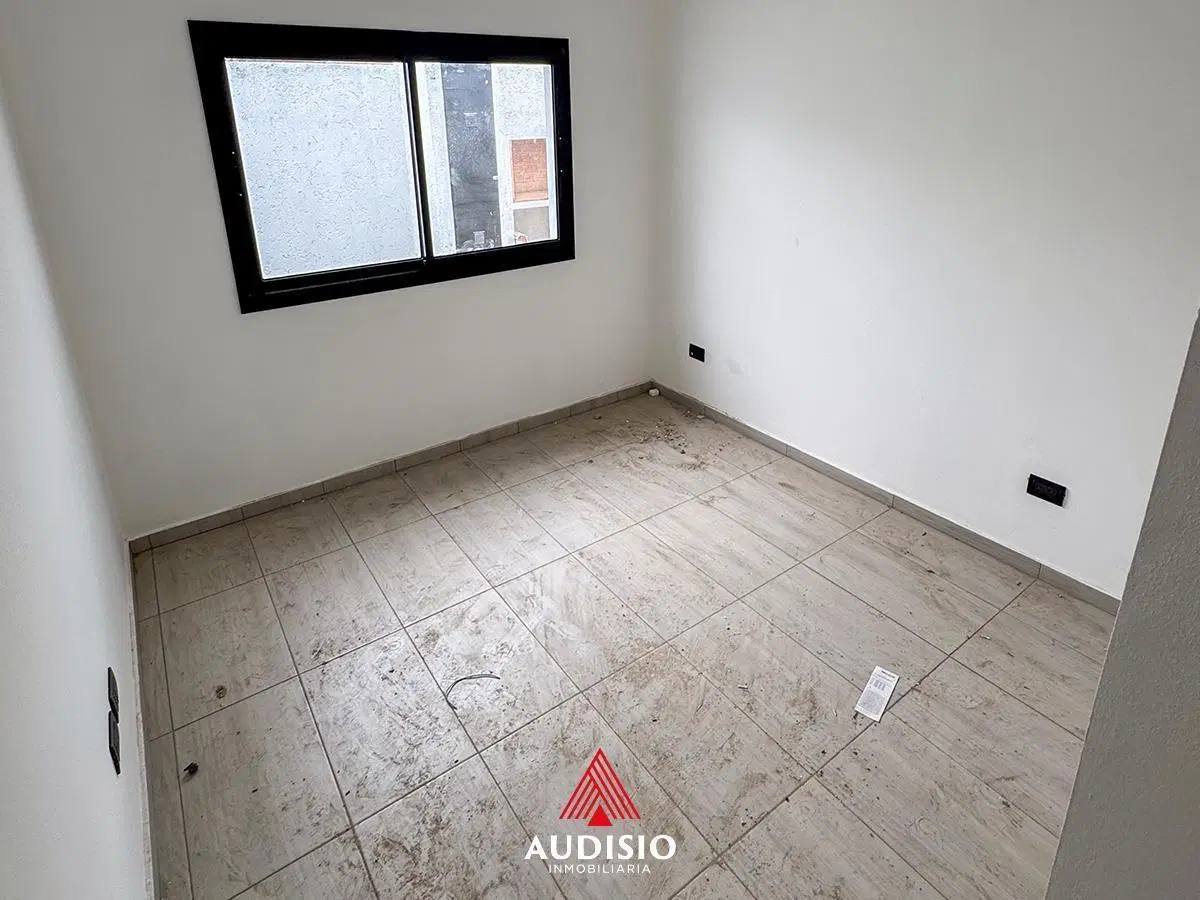 Duplex en venta - Rincones de Manantiales frente a espacio verde 3