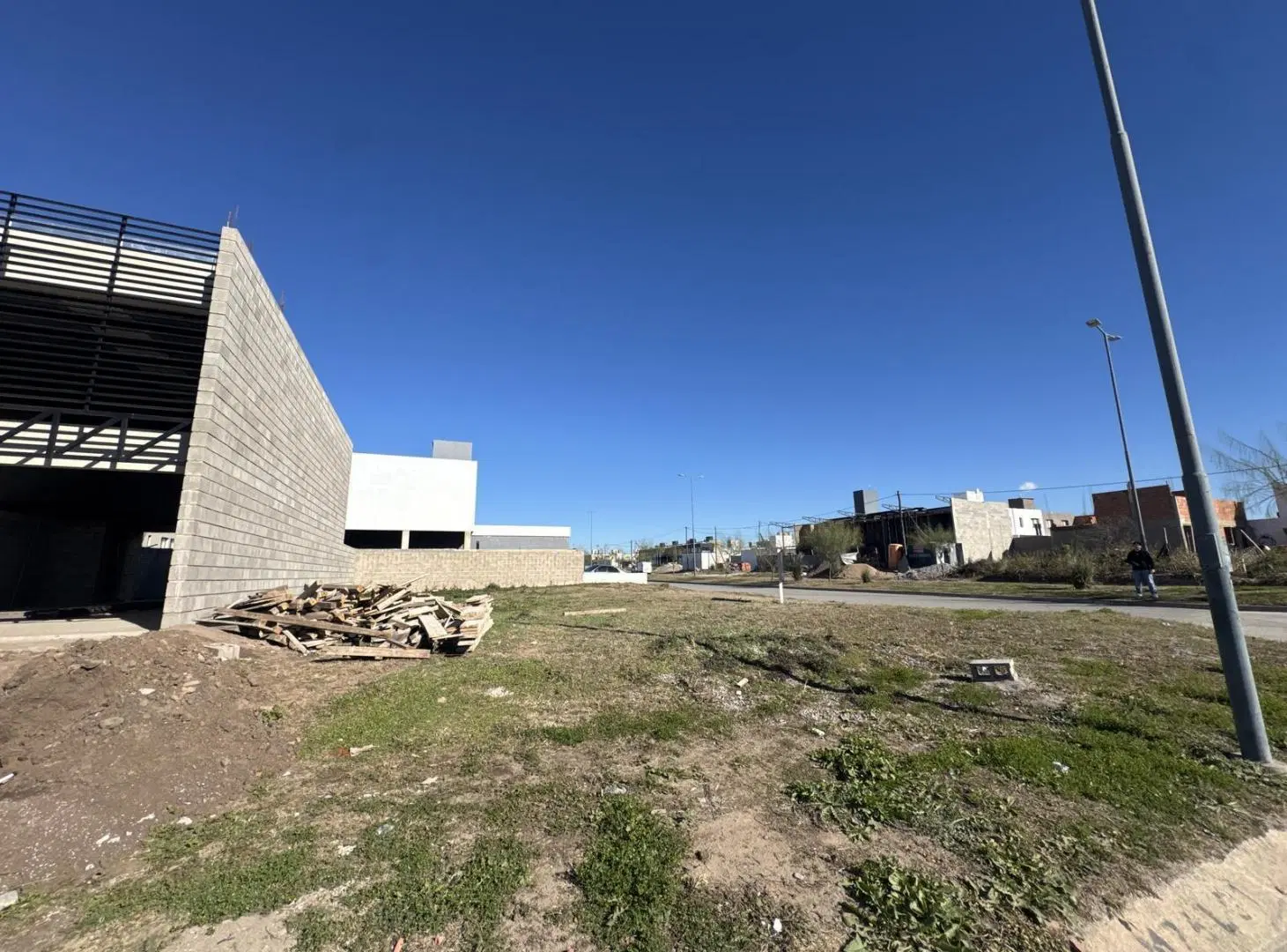 Terreno en venta - Docta Avenida sobre Boulevard 8