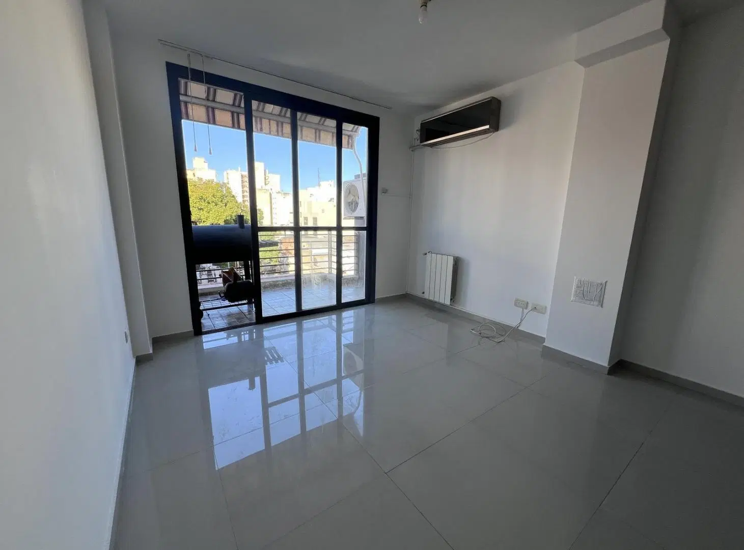 Departamento en Alberdi 5