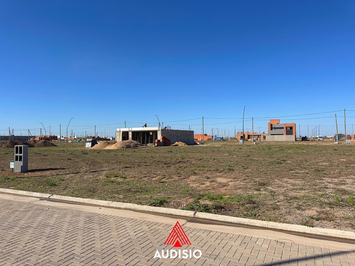 Foto de Terreno en ventas - Abras de manantiales, imagen 3