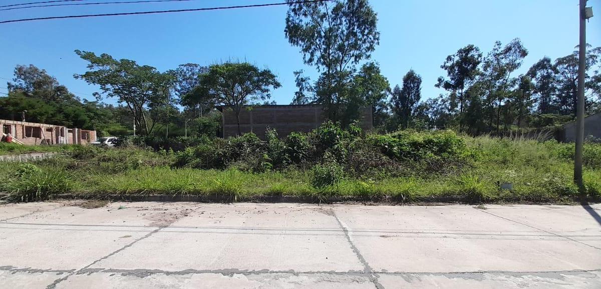 Vendo Terreno Esquina Ampuap 5 B Higuerillas - Jujuy! 1