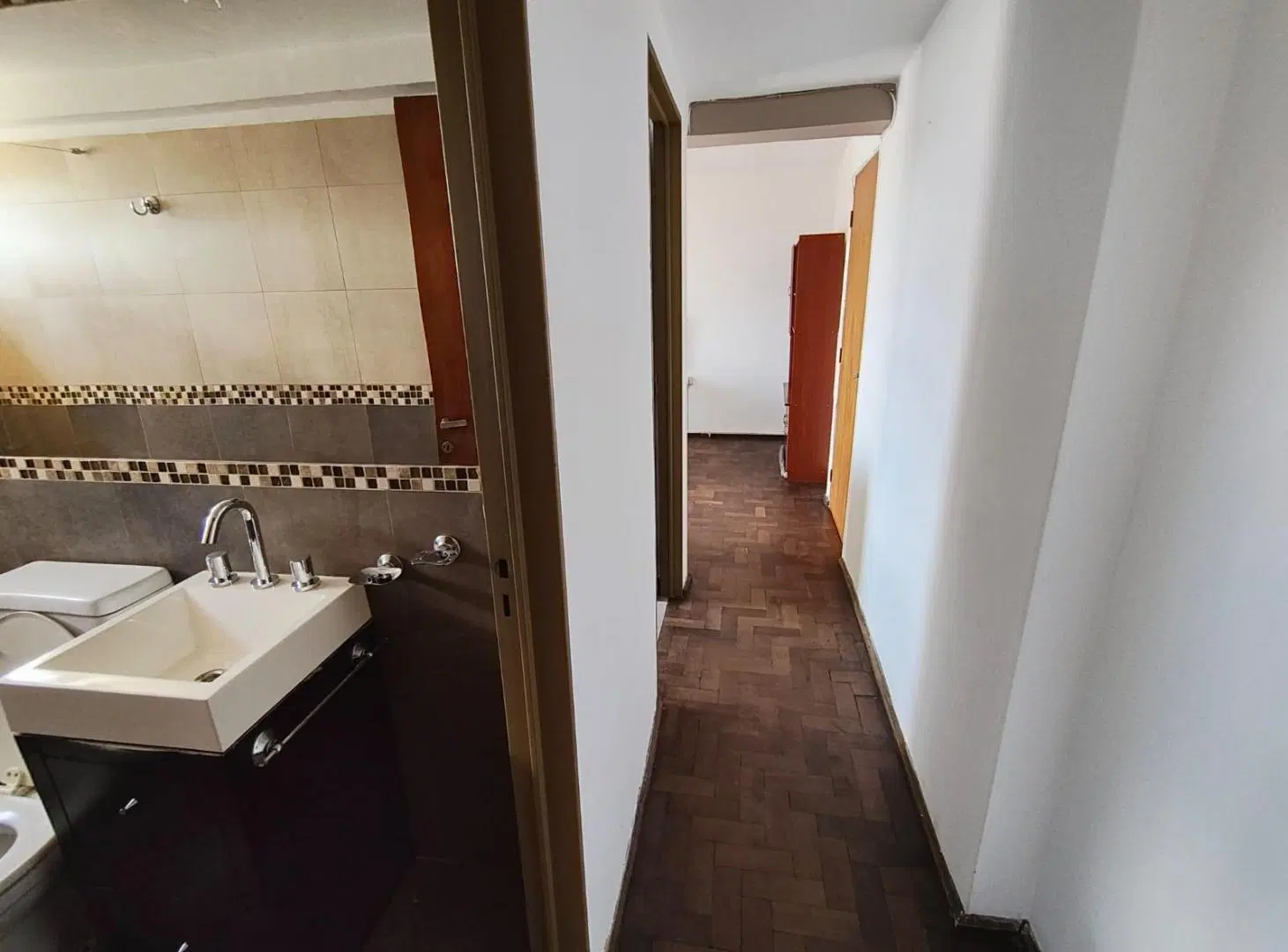 ALQ. EXC. DEPTO AMOBLADO 1 DORM, B° NVA. CBA $780.000!!! 4
