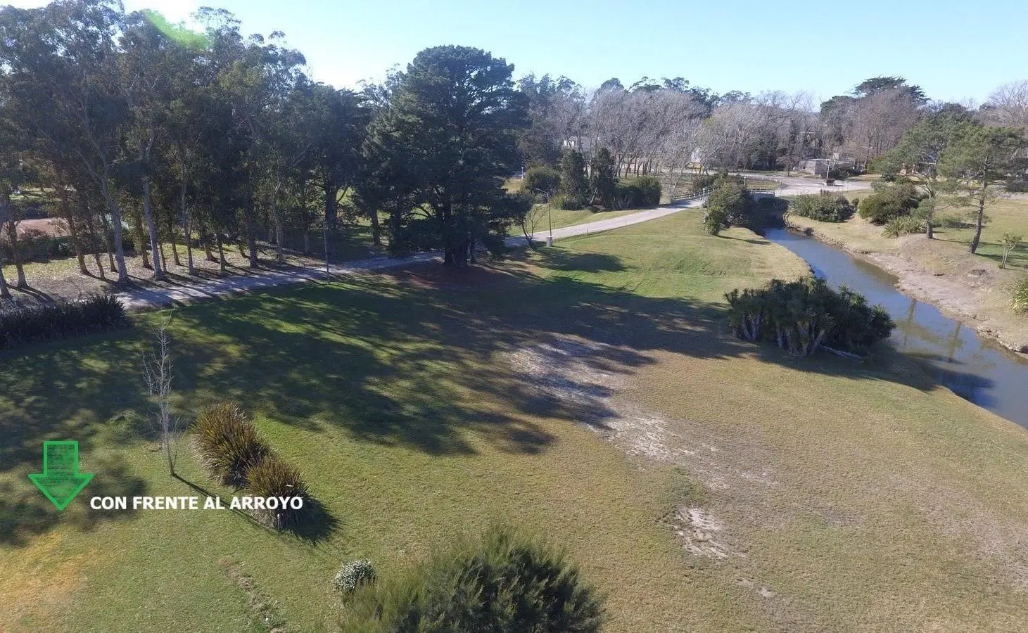 Terreno único en el Country Costa del Sol. De 674m2 Vista al arroyo 5