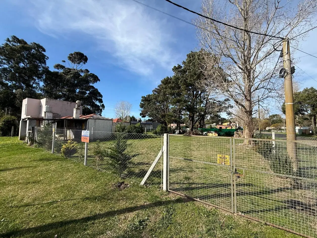 Lote esquina en La Caleta de 415M2 3