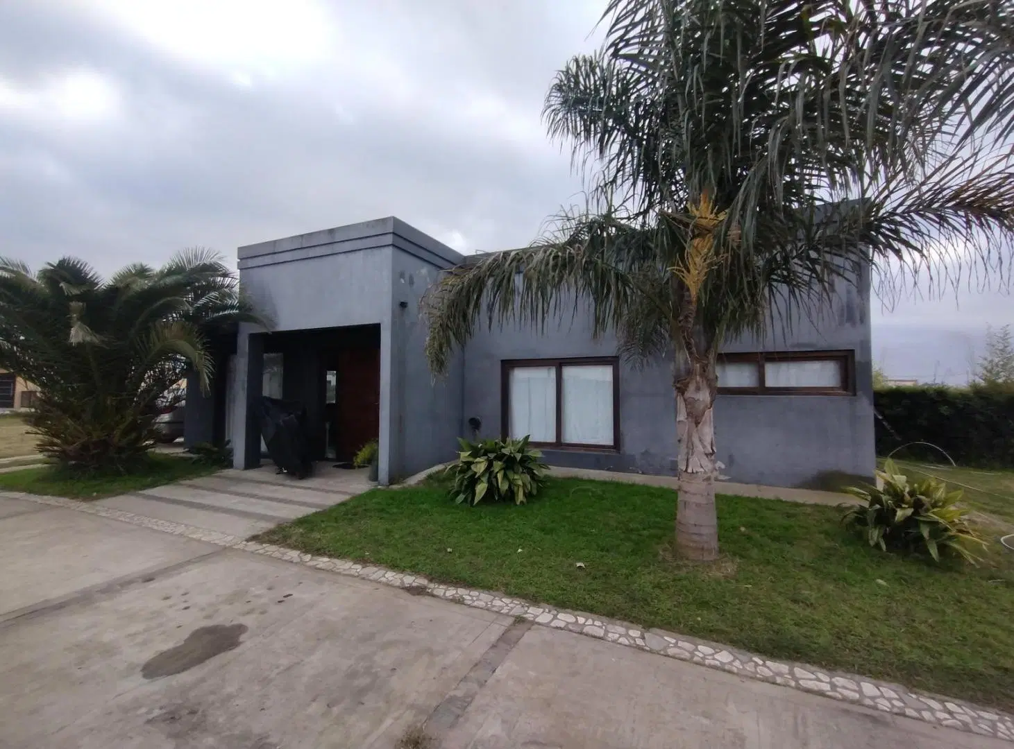 VENDE - CASA BARRIO CERRADO - 6 AMBIENTES -CANNING - CONFORT - PARQUE 4