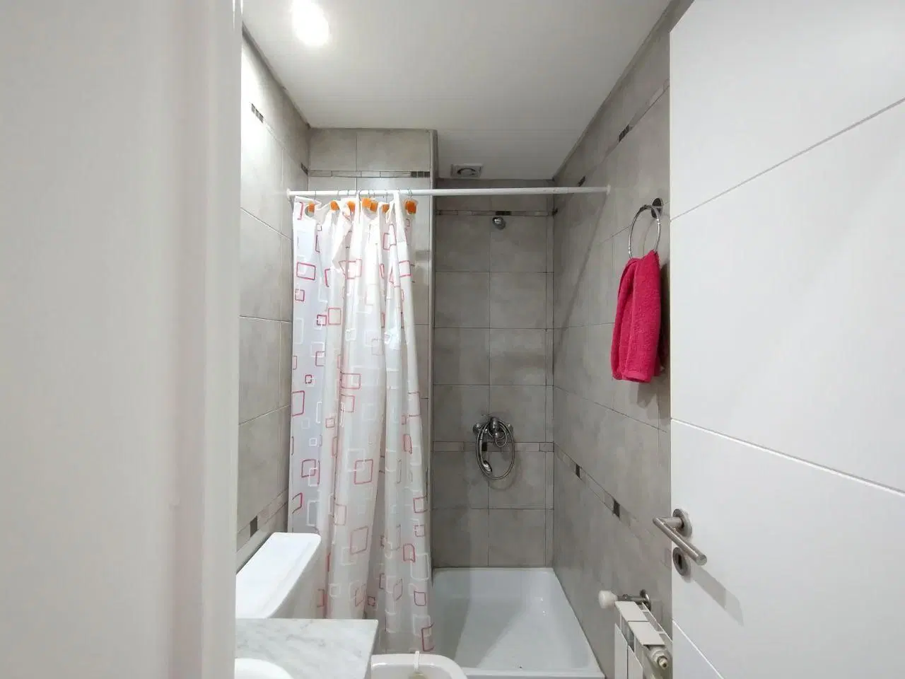 VENDE - DEPARTAMENTO - OPORTUNIDAD ALQUILER TEMPORARIO - Lomas de Zamora centro -CREDITO HIPOTECARIO 2
