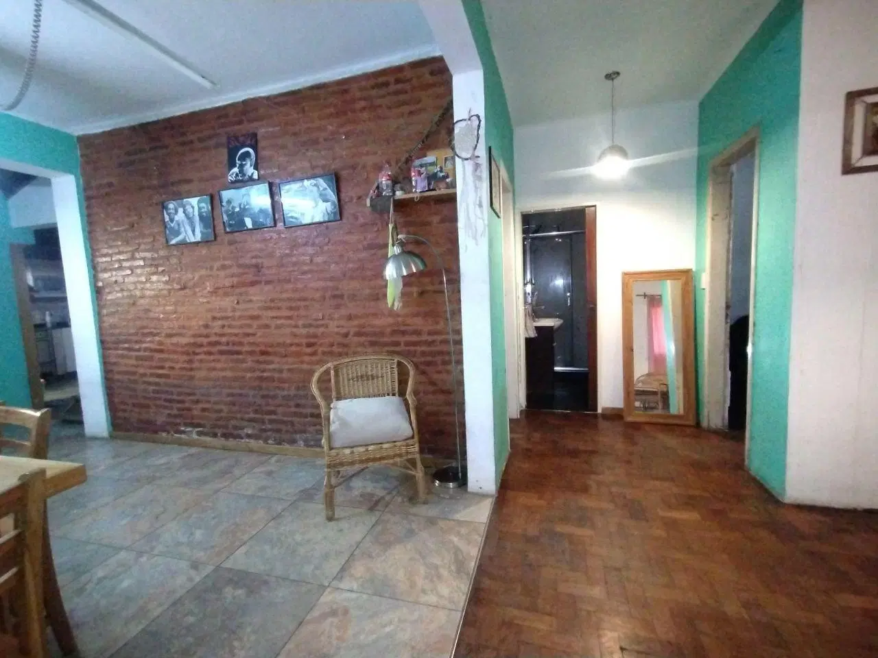 VENTA - CASA - BURZACO - 5 AMBIENTES - OPORTUNIDAD- RENTABILIDAD 2