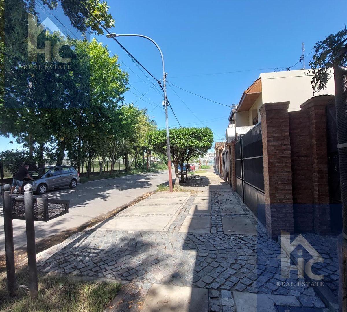 Foto de DEPARTAMENTO 2 AMBIENTES VENTA LANUS CON TERRAZA PROPIA, imagen 3