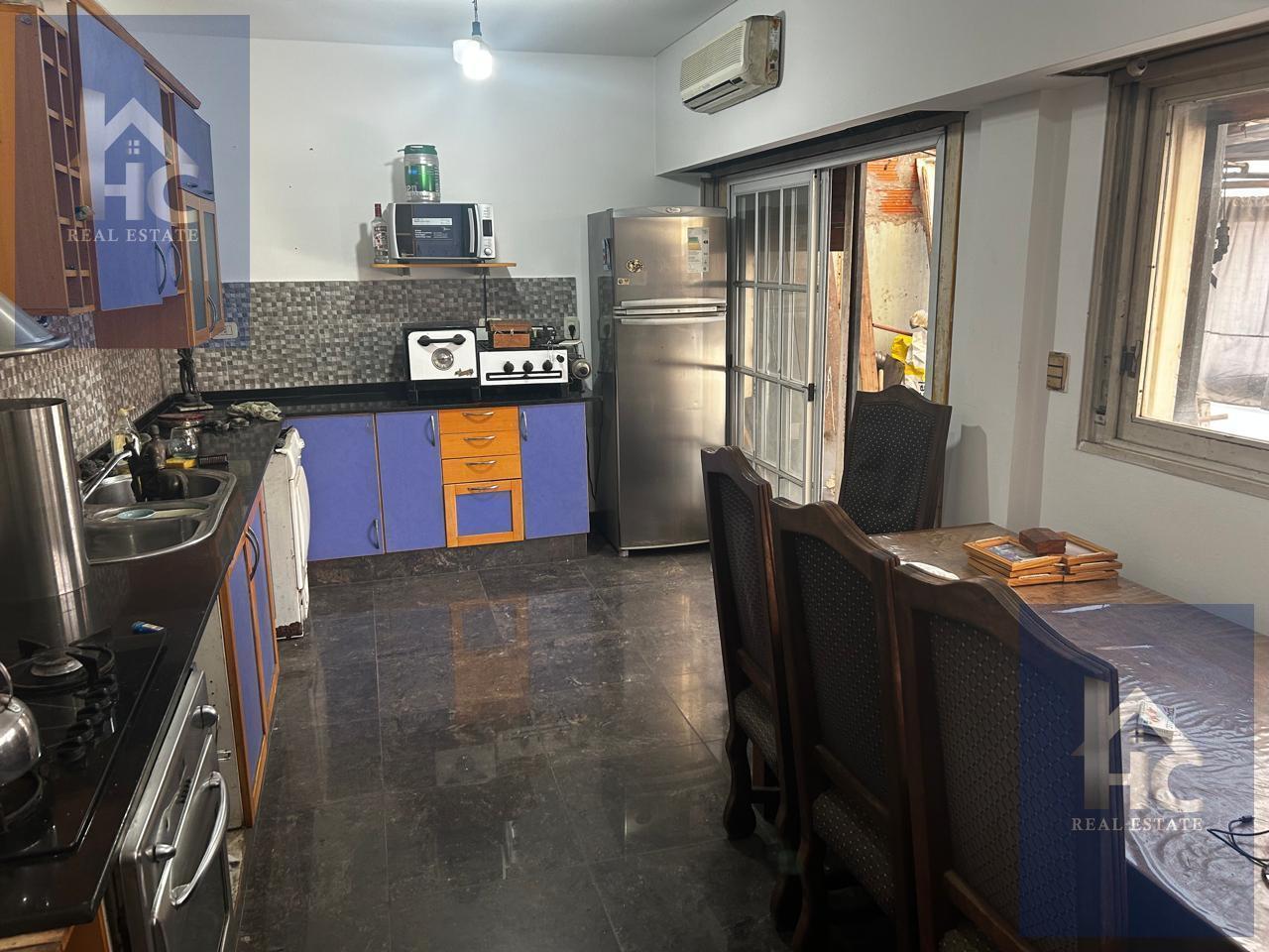 Foto de VENTA-DEPARTAMENTO-DOS AMBIENTES-VISTA-COCHERA-BALCON-TERRAZA-PISO, imagen 4