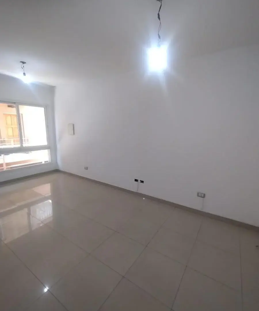 Departamento con excelente ubicación 5