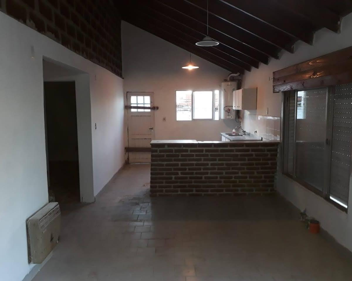 Foto de Venta Inmueble tipo Vivienda familiar con dependencias, imagen 2