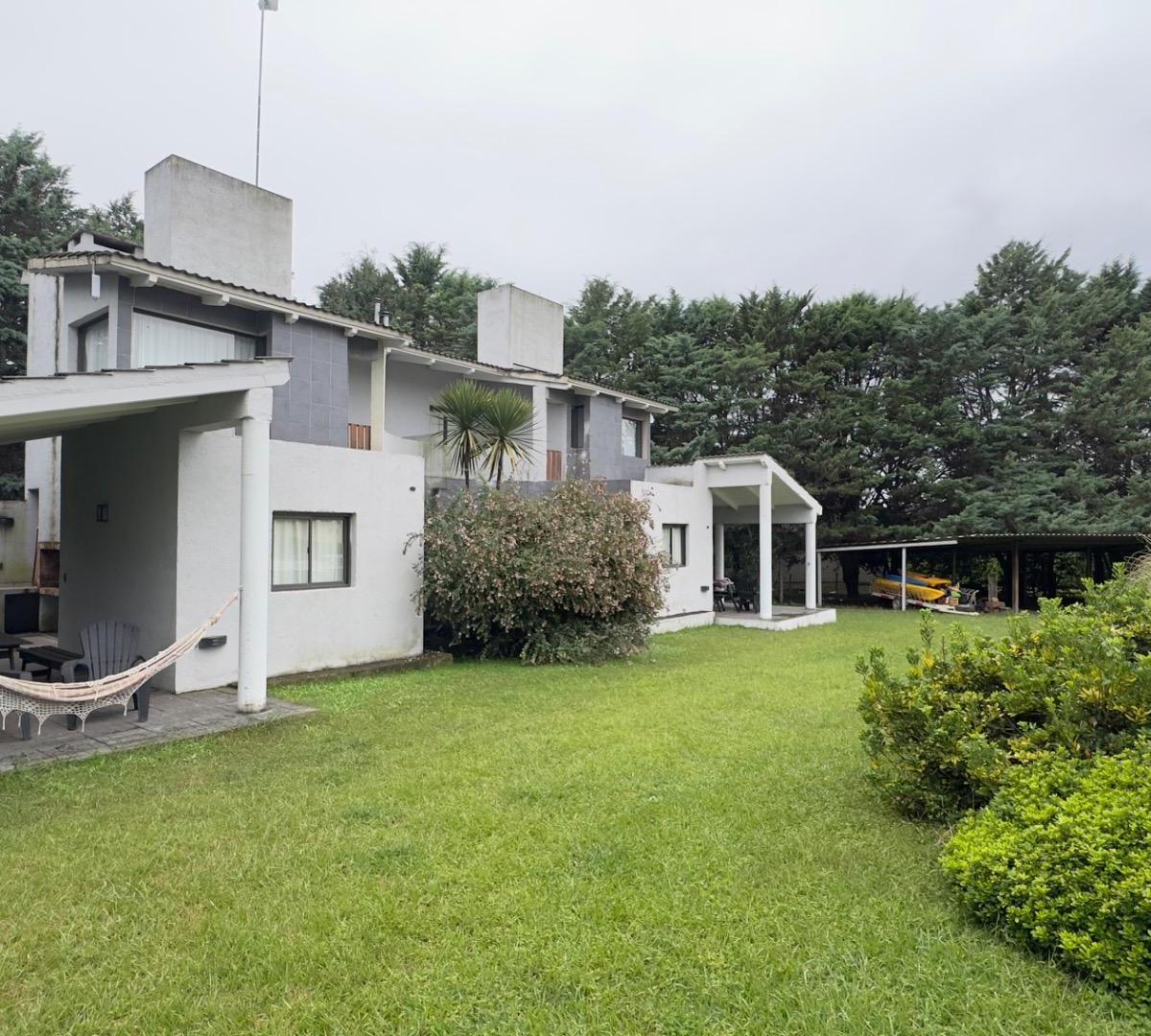 Venta Complejo de Cabañas en Potrero de Garay a 50 m del Lago 3