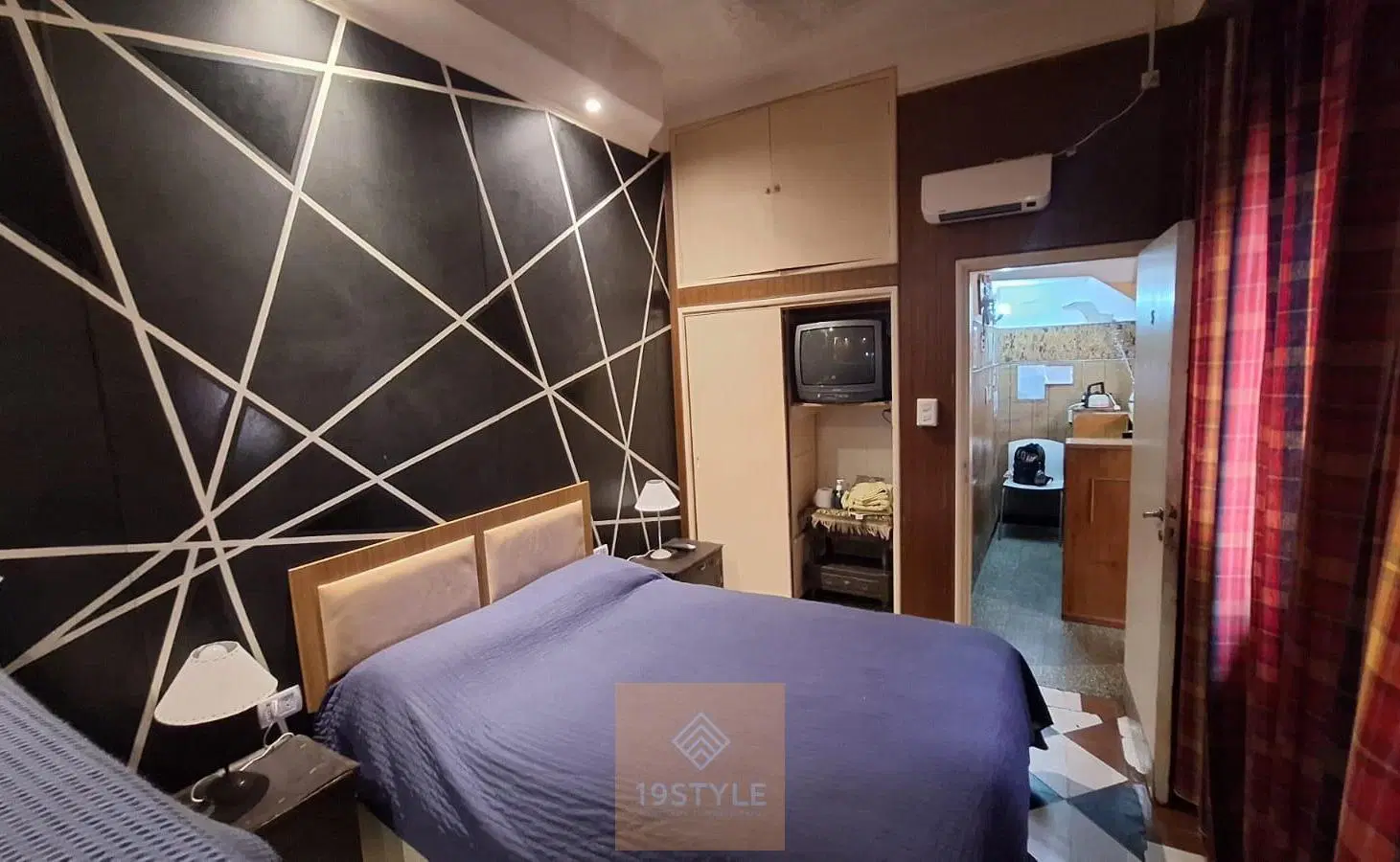 HOTEL 1