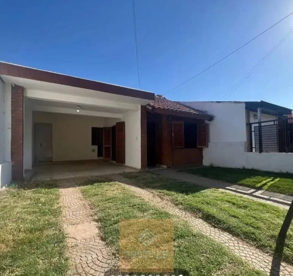 CASA A LA VENTA EN BARRIO MATIENZO- CORDOBA 3