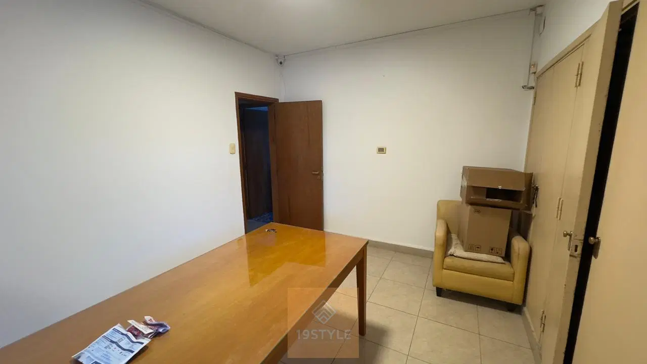 CASA A LA VENTA EN CERRO DE LAS ROSAS 4 DORMITORIOS 4