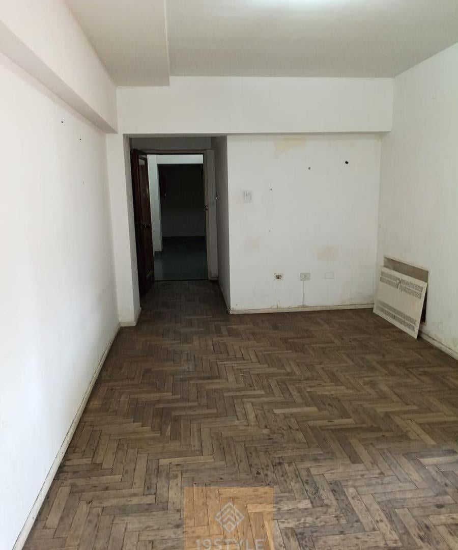 Foto de Departamento 1 dormis, baulera a refaccionar amplia terraza, Centro, imagen 3