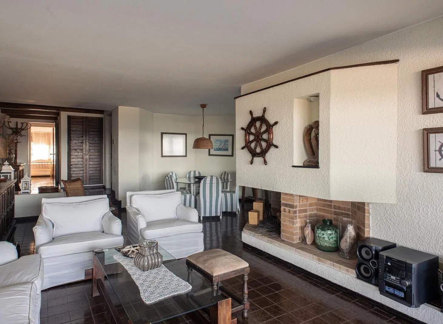 Departamento en Playa Mansa 4
