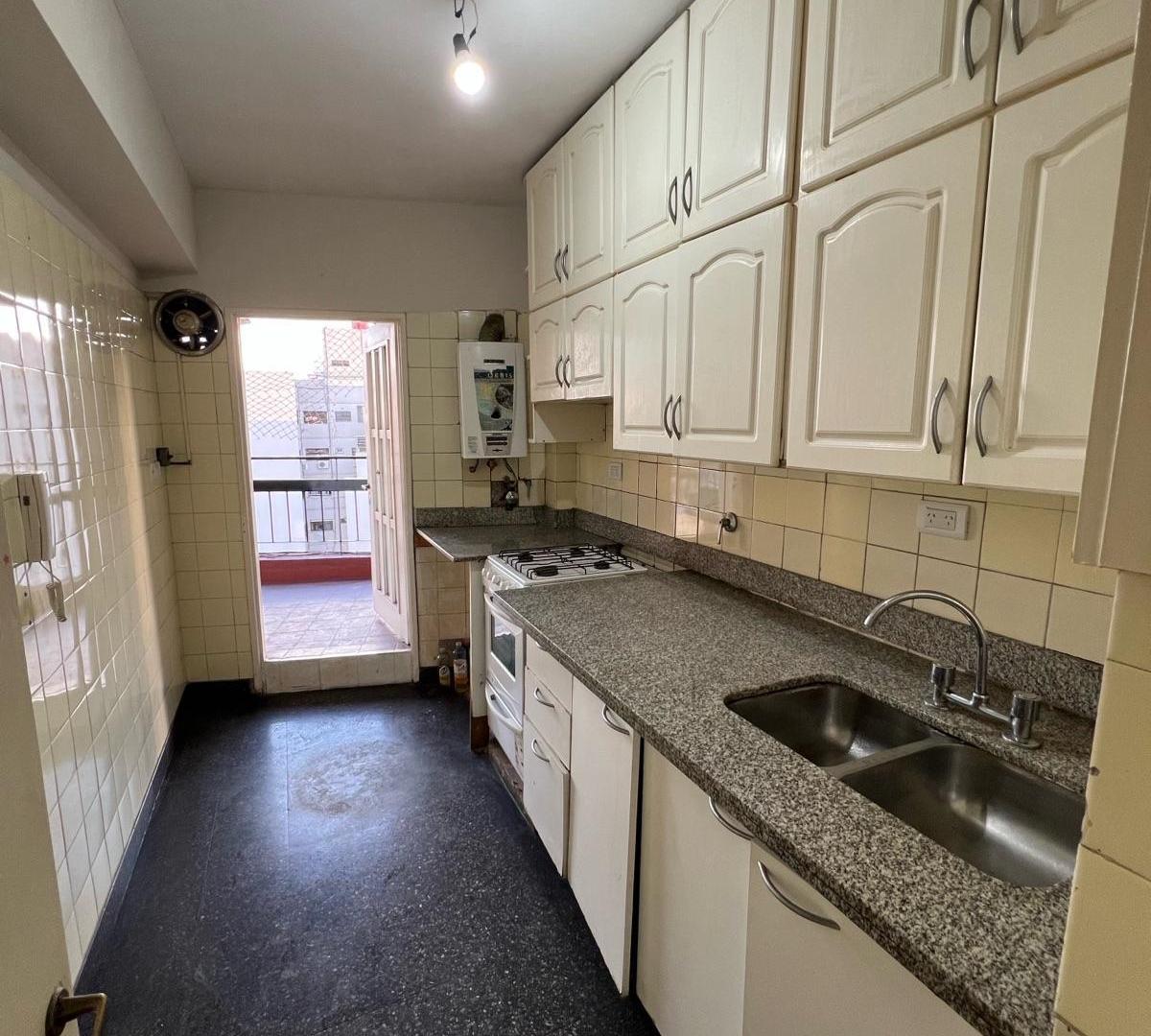 Foto de Departamento - Almagro, imagen 1