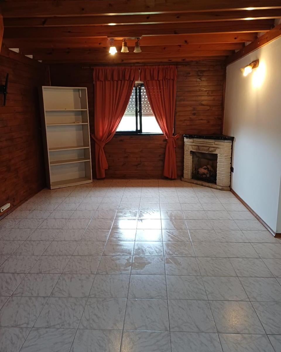 Departamento de 65 m² con 3 ambientes en venta en Ituzaingó Norte