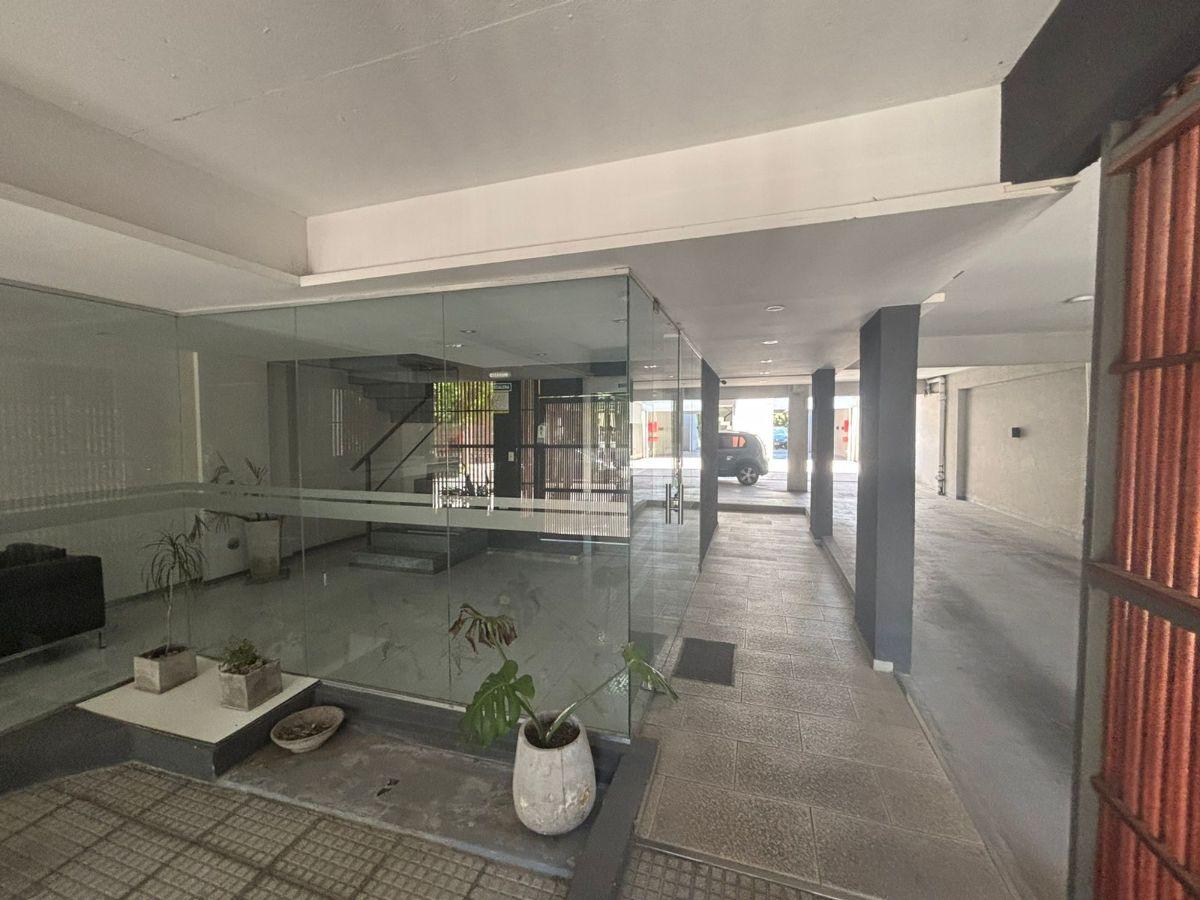 Departamento con 47 m² construidos, 1 dormitorio en venta en moron