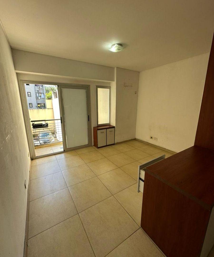 Foto de Departamento de 30 m² en alquiler en Morón, imagen 1