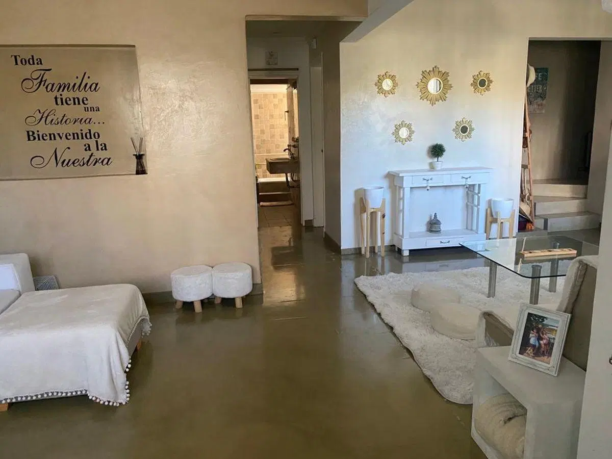 Excelente casa reciclada en Ituzaingo (financiación) 5