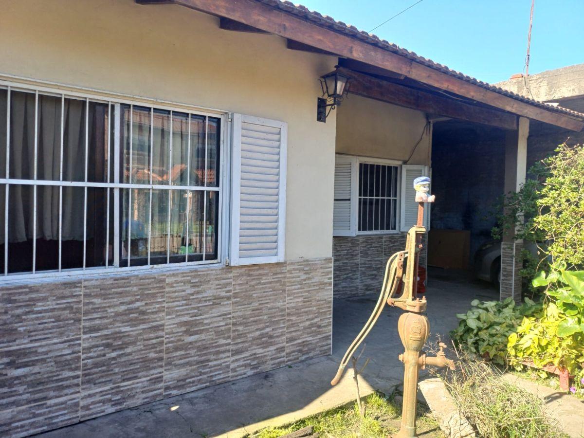 Foto de Casa y departamento en venta en Villa Udaondo, imagen 4