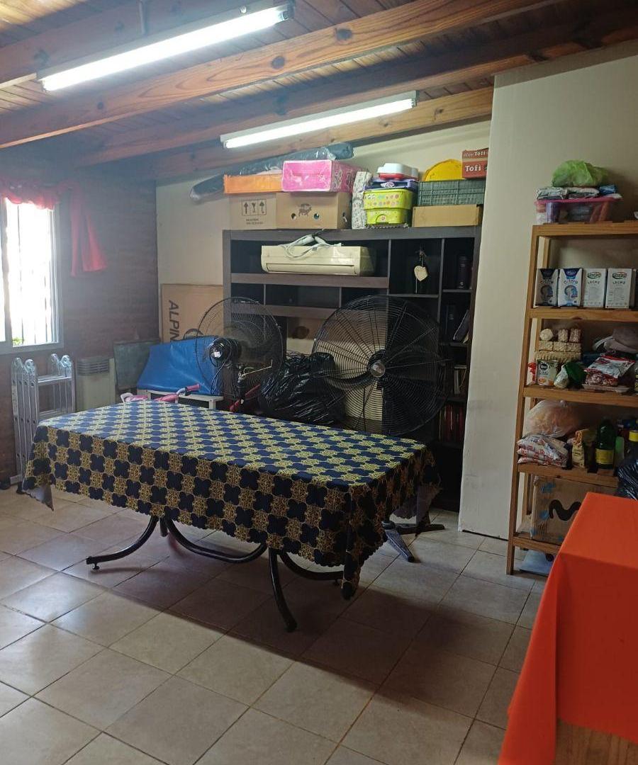 Foto de Casa y departamento en venta en Villa Udaondo, imagen 5