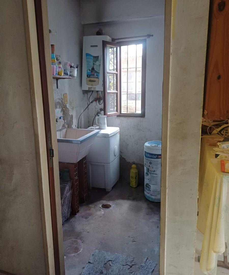 Foto de VENTA CHALET 4 AMBIENTES EN ITUZAINGÒ .UDAONDO, imagen 4