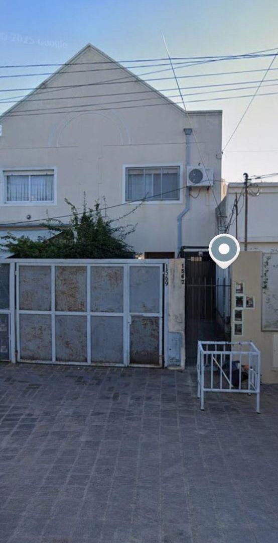 Foto de 3 PH A REFACCIONAR EN VENTA EN HAEDO, imagen 1