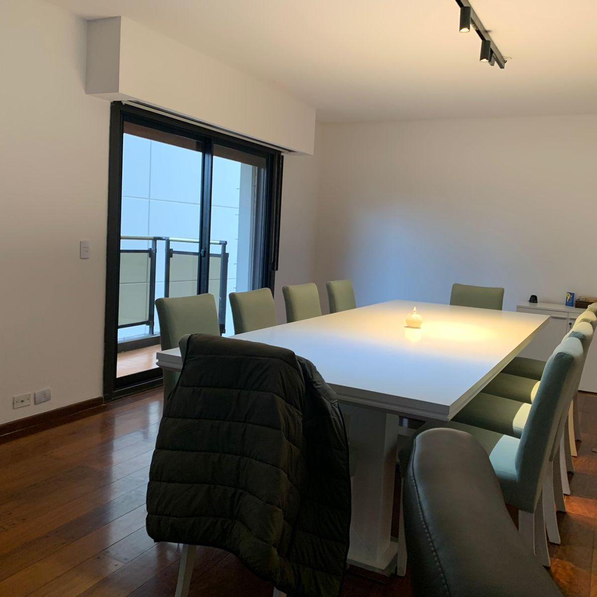 Venta Piso 262 m² Cochera y Baulera. Edificio Sánchez Elia 4
