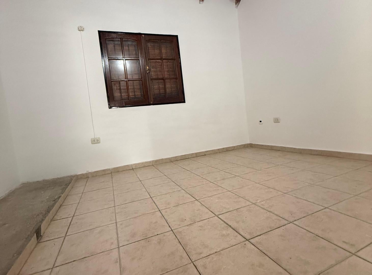 Foto de CASA ALQUILER COMPLEJO PILETA Y SUM 3DOR+ALTILLO ESCRITORIO, imagen 3