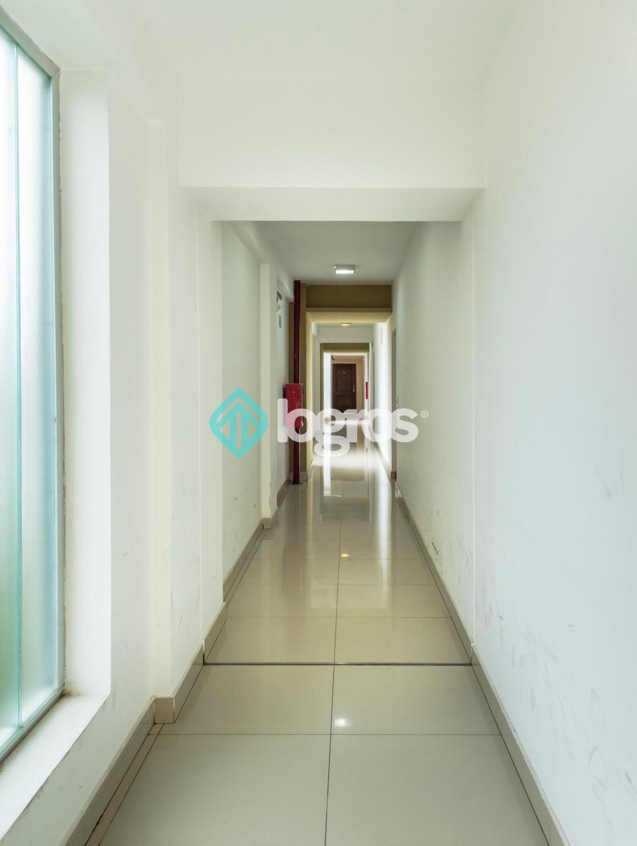 Departamento en Venta de 2 Dorm. con Cochera en Salta 2