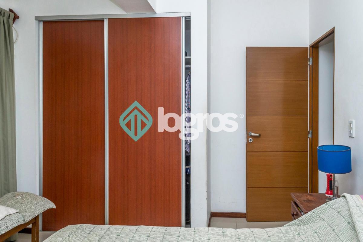 Departamento en Venta de 2 Dorm. con Cochera en Salta 5