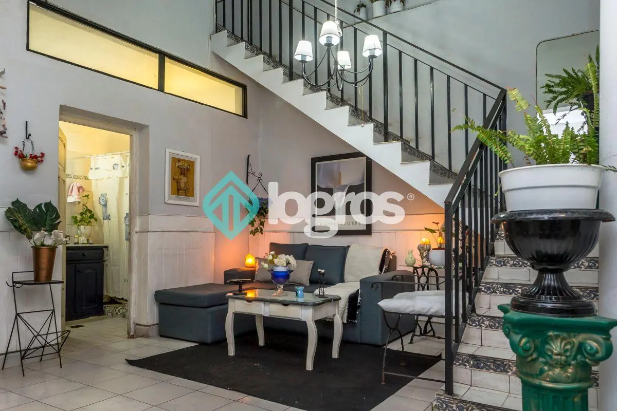 CASA EN VENTA – ZONA COMERCIAL MACROCENTRO – SALTA 4