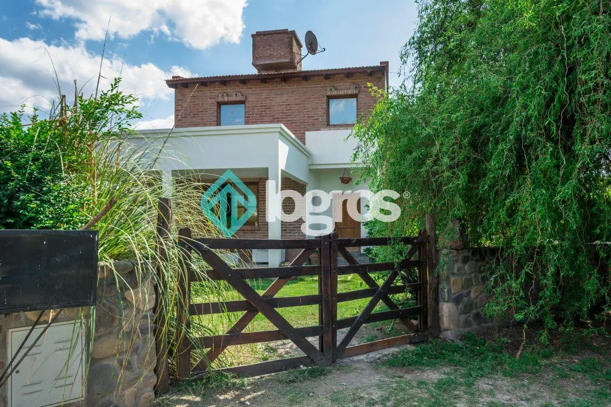 Casa en venta – APTA CRÉDITO – Barrio Privado Los Olmos – Salta 4