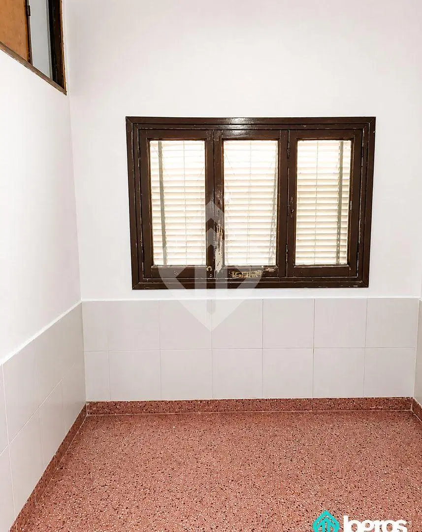 Casa en venta dividida en dos departamentos independientes 4