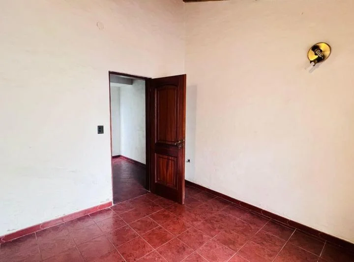 Casa en La Plata 4