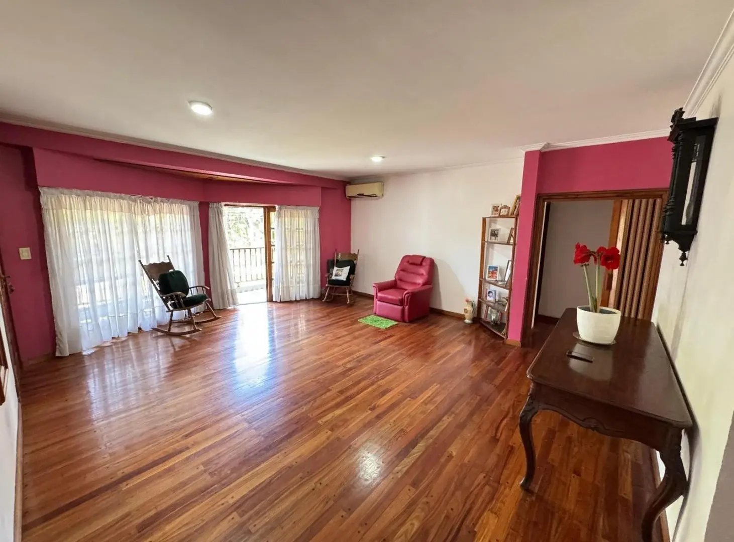 Venta En Bloque - Casa + Departamento + Local 5
