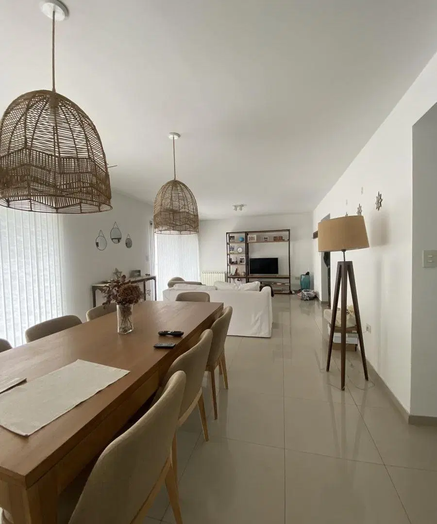 Venta - La Plata - Triplex Departamento 3